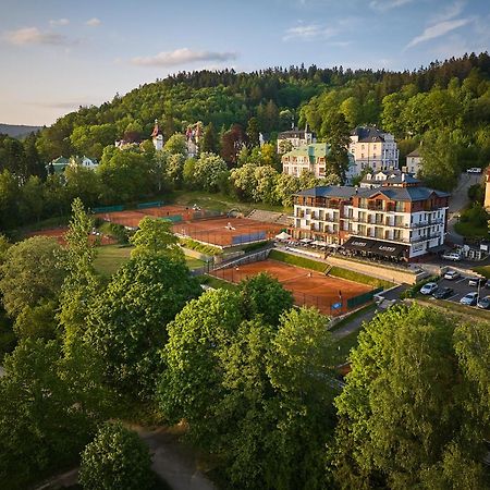 Wellness Hotel Queens Mariánské Lázně Exterior foto