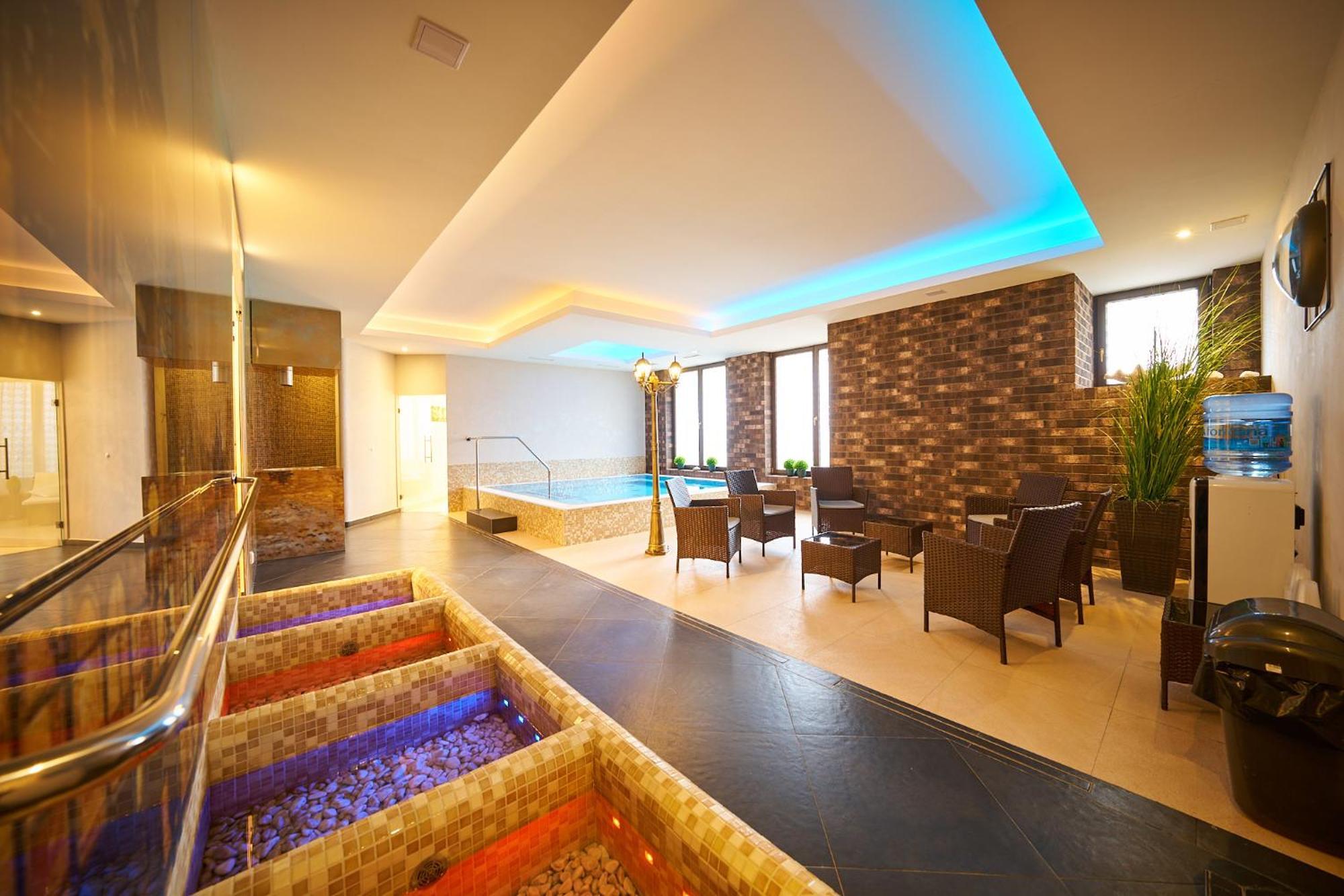 Wellness Hotel Queens Mariánské Lázně Exterior foto